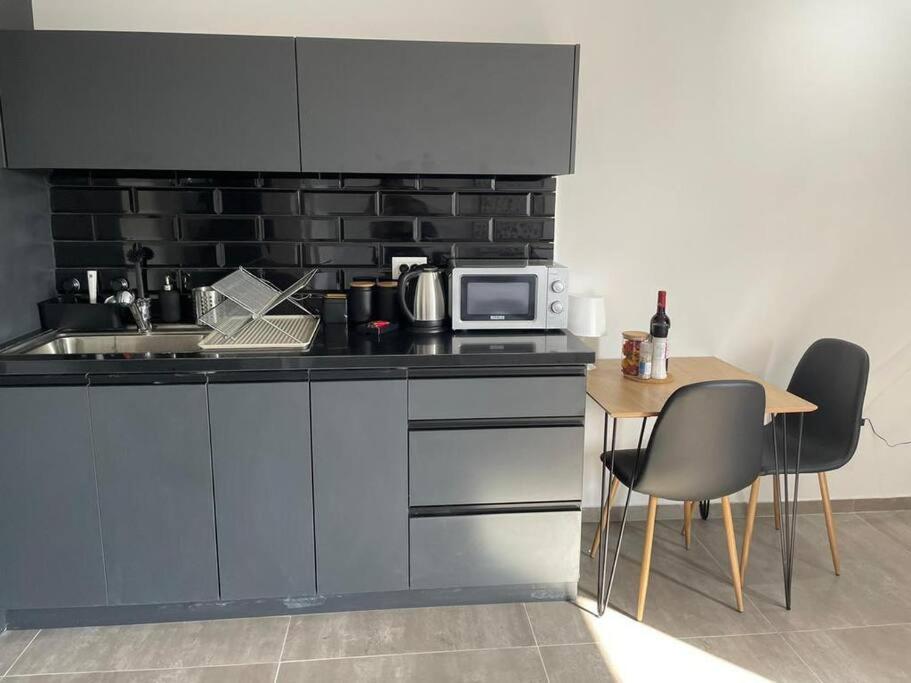 Lovely Flat In The Center 36 Apartment Tel Aviv Exterior photo